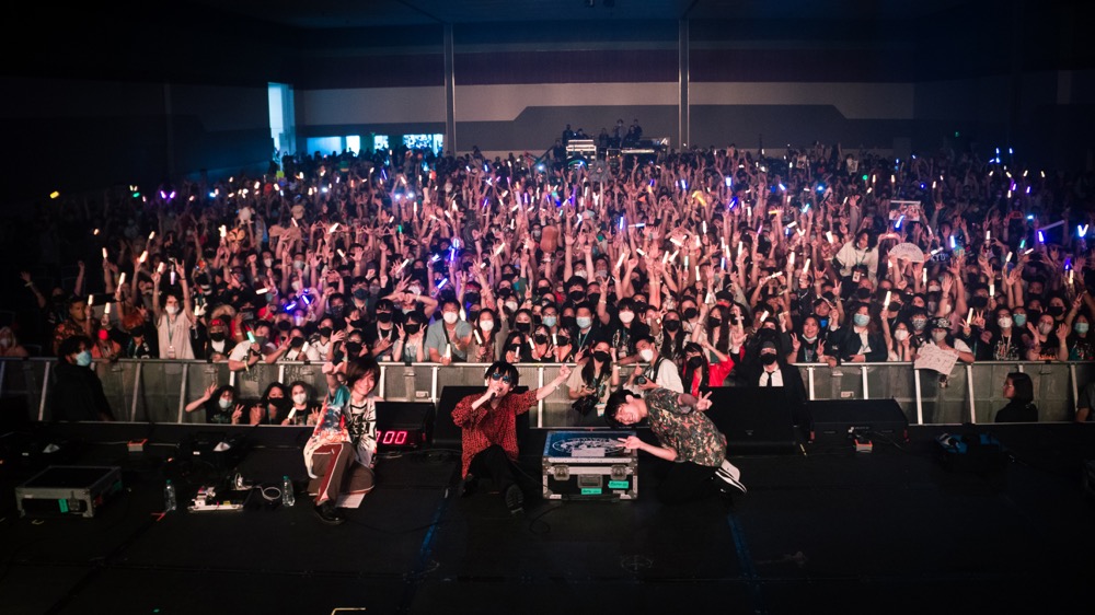 BURNOUT SYNDROMESのアメリカ初ライブに1万人が熱狂！「世界中に音楽を届けに行く」 - 画像一覧（3/12）