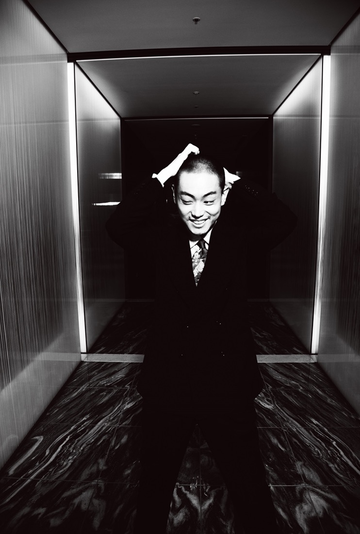 永瀬正敏撮り下ろしの菅田将暉の写真が、雑誌『CUT』に掲載