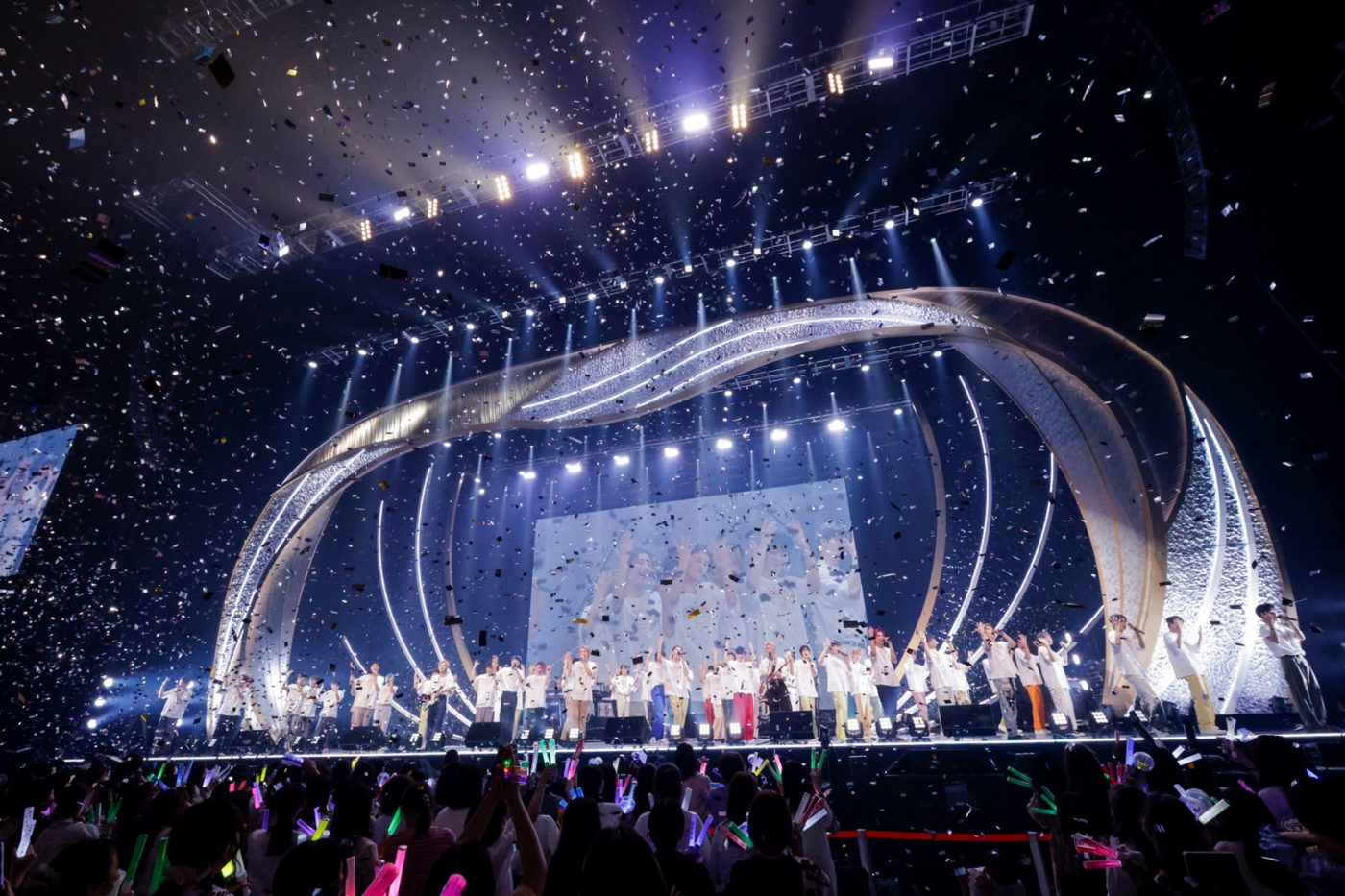 DISH//、EBiDANを卒業！「青春をすべて捧げたのが、このEBiDANでした」