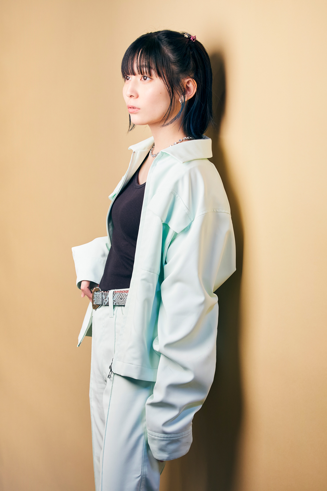 新作が内包する“ナナヲアカリ”という世界観。主題歌担当とともに、自身も出演した短編映画との関係 - 画像一覧（6/11）