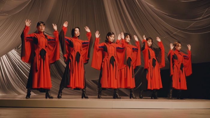 BiSH、12ヶ月連続リリース第8弾「サヨナラサラバ」のMVメイキングダイジェストを公開