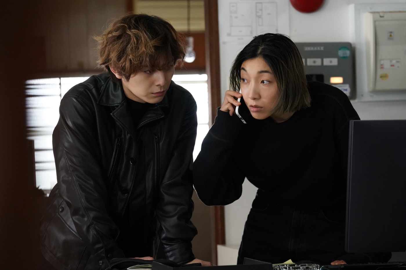 安藤サクラ×山田涼介の姉弟ショットも！ 映画『BAD LANDS　バッド・ランズ』場面写真解禁