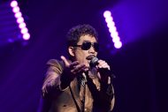 【ライブレポート】鈴木雅之、ももクロ・高城れに＆サイサイ・すぅ＆鈴木愛理と一夜限りの豪華共演 - 画像一覧（1/10）