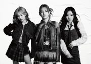 Girls²×iScreamコラボ曲「Rock Steady」MV公開！「見所は、アウトロ部分の11人でのユニゾンダンス」（Girls² 鶴屋美咲） - 画像一覧（1/4）