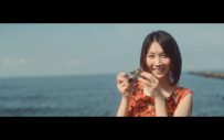indigo la End新曲「忘れっぽいんだ」MV公開！ アルバム『哀愁演劇』ジャケを飾る松本穂香が出演 - 画像一覧（1/2）