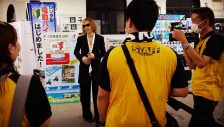 YOSHIKI『24時間テレビ』初日出演時に最高視聴率を記録！ 2日目も番組内視聴率3位と連日高視聴率を達成 - 画像一覧（5/18）