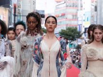 のん、毎日ファッション大賞“話題賞”受賞に「とっても嬉しい」