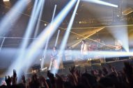 【ライブレポート】back number、初の対バンによるアリーナツアーが開幕！初日は盟友LACCO TOWERと秀吉が登場 - 画像一覧（11/11）