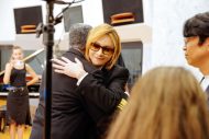 YOSHIKI、米国公衆衛生局長官と対談！「Forever Love」のピアノ演奏も - 画像一覧（5/5）