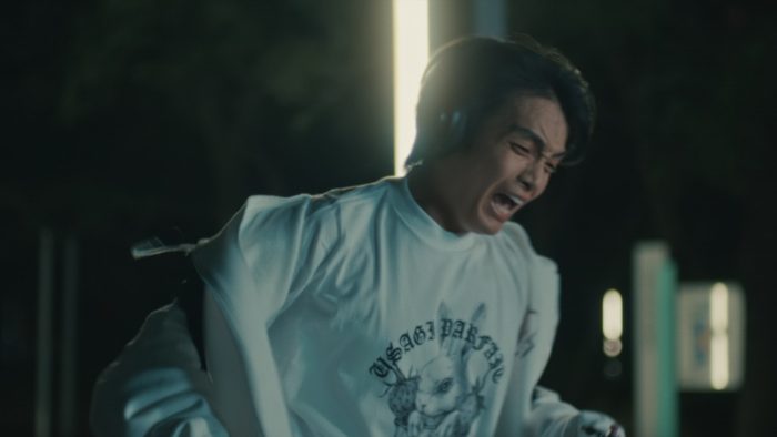 【あのちゃん】ano、新曲「愛してる、なんてね。」MVプレミア公開決定！主演は俳優の岡山天音