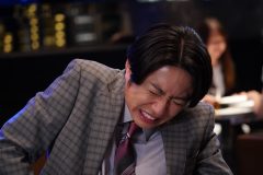 相葉雅紀演じる名波が急性虫垂炎で救急搬送!?ドラマ『大追跡』第6話のあらすじ＆シーン写真公開