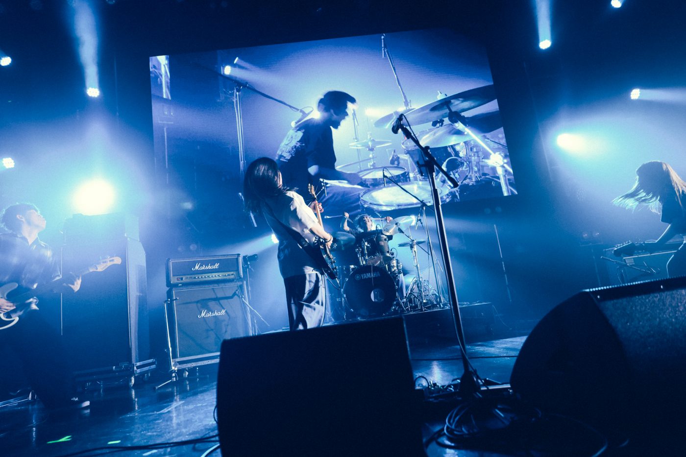 【ライブレポート】『マイナビ 閃光ライオット2025』。3129組の頂点に立っためっちゃ美人他、ファイナリスト9組の熱いステージングを振り返る - 画像一覧（21/34）