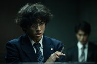 宮本浩次、山田裕貴主演映画『爆弾』の主題歌を書き下ろし！主題歌「I AM HERO」の一部を聴けるリリックムービーも解禁 - 画像一覧（1/3）