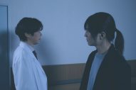 岩田剛典主演ドラマ『DOCTOR PRICE』“復讐編”突入！父の死の真相に辿り着いた鳴木が巨悪に立ち向かう - 画像一覧（12/16）
