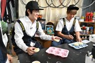 NEWS・小山慶一郎＆加藤シゲアキ、QuizKnock伊沢拓司らとスクイーズ作りで大パニック - 画像一覧（1/3）