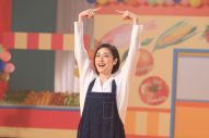 氷川きよしと天海祐希が奇跡のコラボ！ 『老後の資金がありません！』主題歌「Happy!」PV解禁 - 画像一覧（7/8）