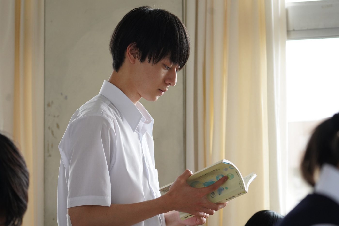 映画『ひらいて』監督、作間龍斗（HiHi Jets/ジャニーズJr.）を語る。「すごく綺麗な男の子が来て困惑しました」