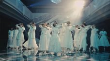 乃木坂46、“光の3原色”がコンセプトのアンダーメンバー新曲「マシンガンレイン」MV公開 - 画像一覧（1/8）