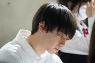作間龍斗（HiHi Jets/ジャニーズJr.）の誕生日を記念して、映画『ひらいて』新場面写真解禁 - 画像一覧（1/1）