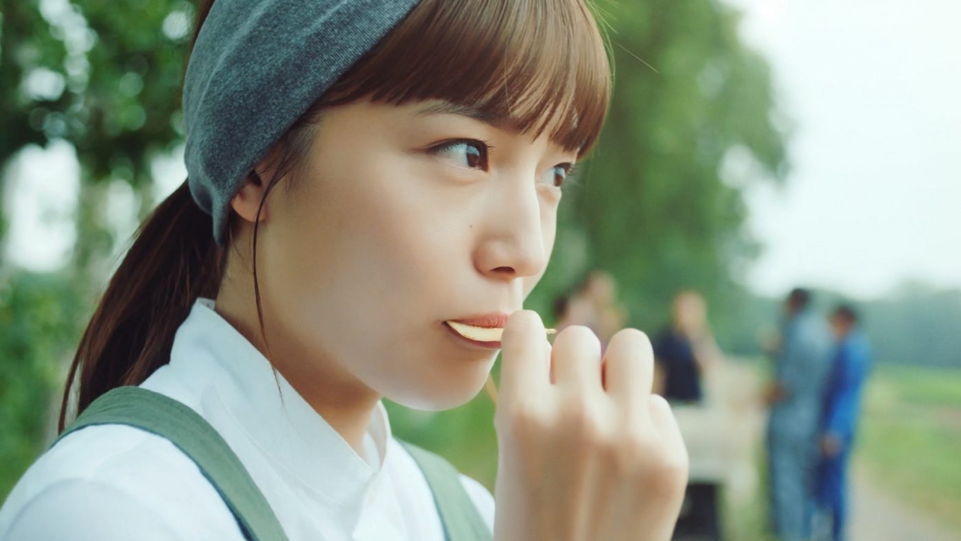 カルビー“ポテトチップス”新CMで、aikoの新曲「夏恋のライフ」が解禁