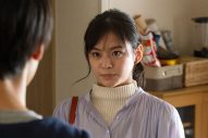 乃木坂46・久保史緒里主演、映画『左様なら今晩は』予告映像＆ポスタービジュアル解禁 - 画像一覧（4/7）