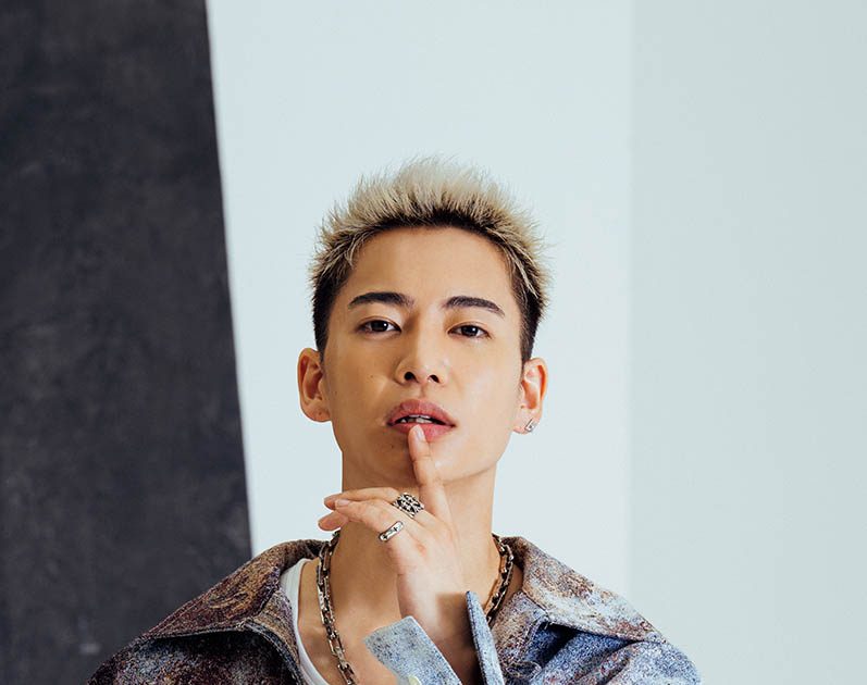 『別冊カドカワScene 11』で、BE:FIRST・三山凌輝（RYOKI）の表現者としての魅力に迫る20ページ特集 – 画像一覧（2/5 ...