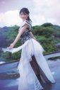 AKB48・村山彩希、初写真集『普通が好き』より水着カットなど3点を公開 - 画像一覧（2/4）