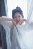 AKB48・村山彩希、初写真集『普通が好き』より水着カットなど3点を公開