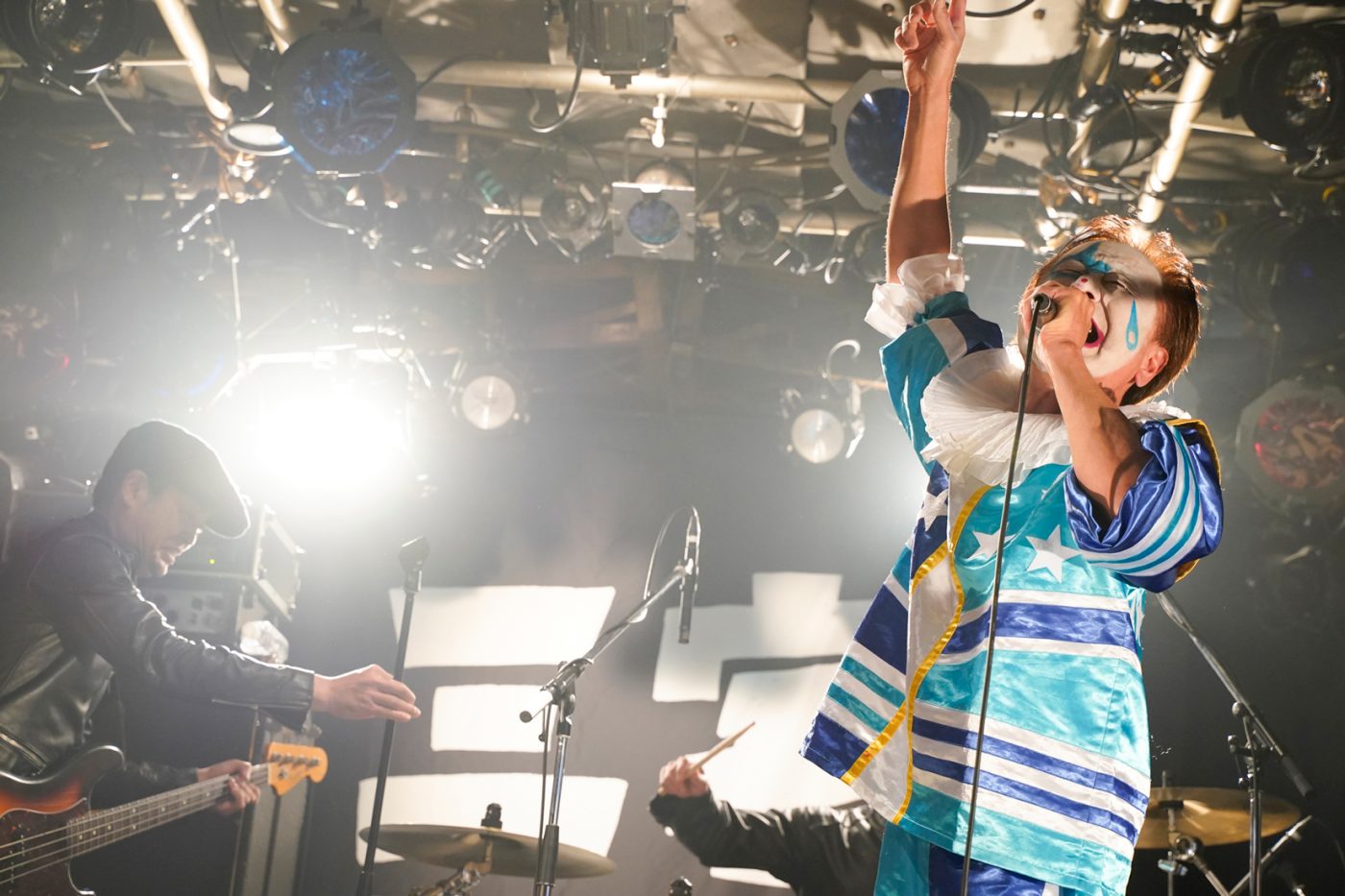 グループ魂のライブイベント。怒髪天とともに、OVER50の男たちが泣いて笑って盛り上がる、熱狂の夜 - 画像一覧（14/24）