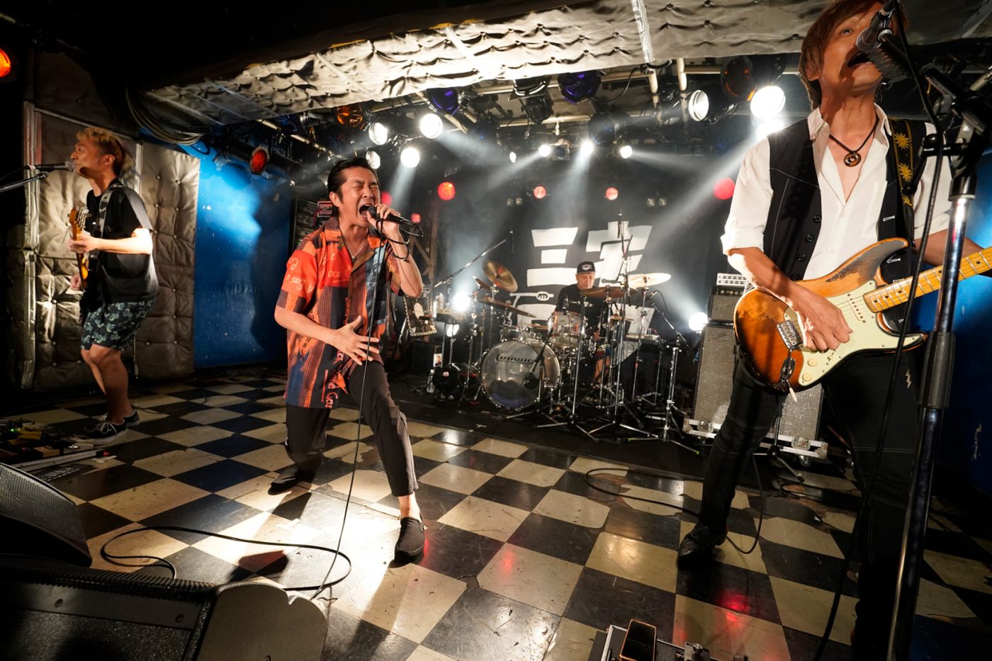 グループ魂のライブイベント。怒髪天とともに、OVER50の男たちが泣いて笑って盛り上がる、熱狂の夜 - 画像一覧（23/24）