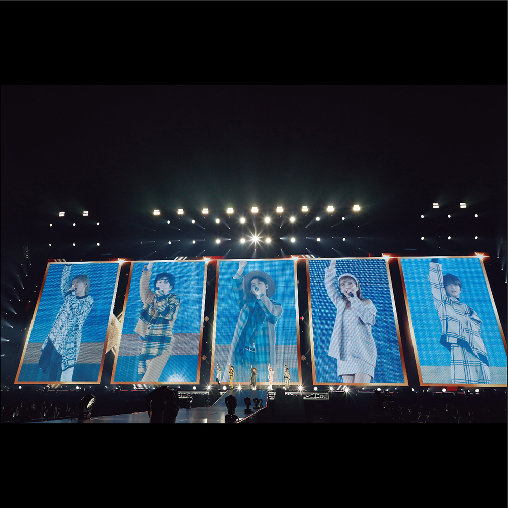 祝・デビュー17周年！ AAA、グループ史上最大規模の全国6大ドームツアーのライブ映像を期間限定配信 - 画像一覧（2/3）