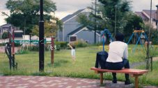 優里、「ドライフラワー」のアフターストーリーを男性目線で描く「おにごっこ」MVをプレミア公開 - 画像一覧（3/4）