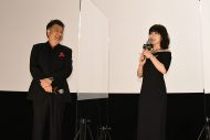 岡田准一、主演映画の撮影を振り返る！「（松岡茉優に抱きつかれるシーンは）ドキドキしましたよ！」 - 画像一覧（5/5）