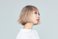 竹内アンナ、弾き語りTOURの追加公演とカフェツアーを発表