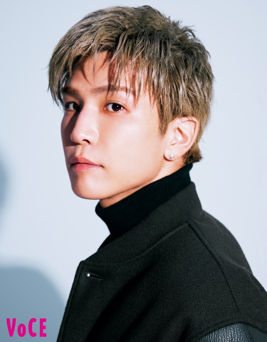 岩田剛典、8年ぶりに『VOCE』登場。仕事に恋にプライベート語る