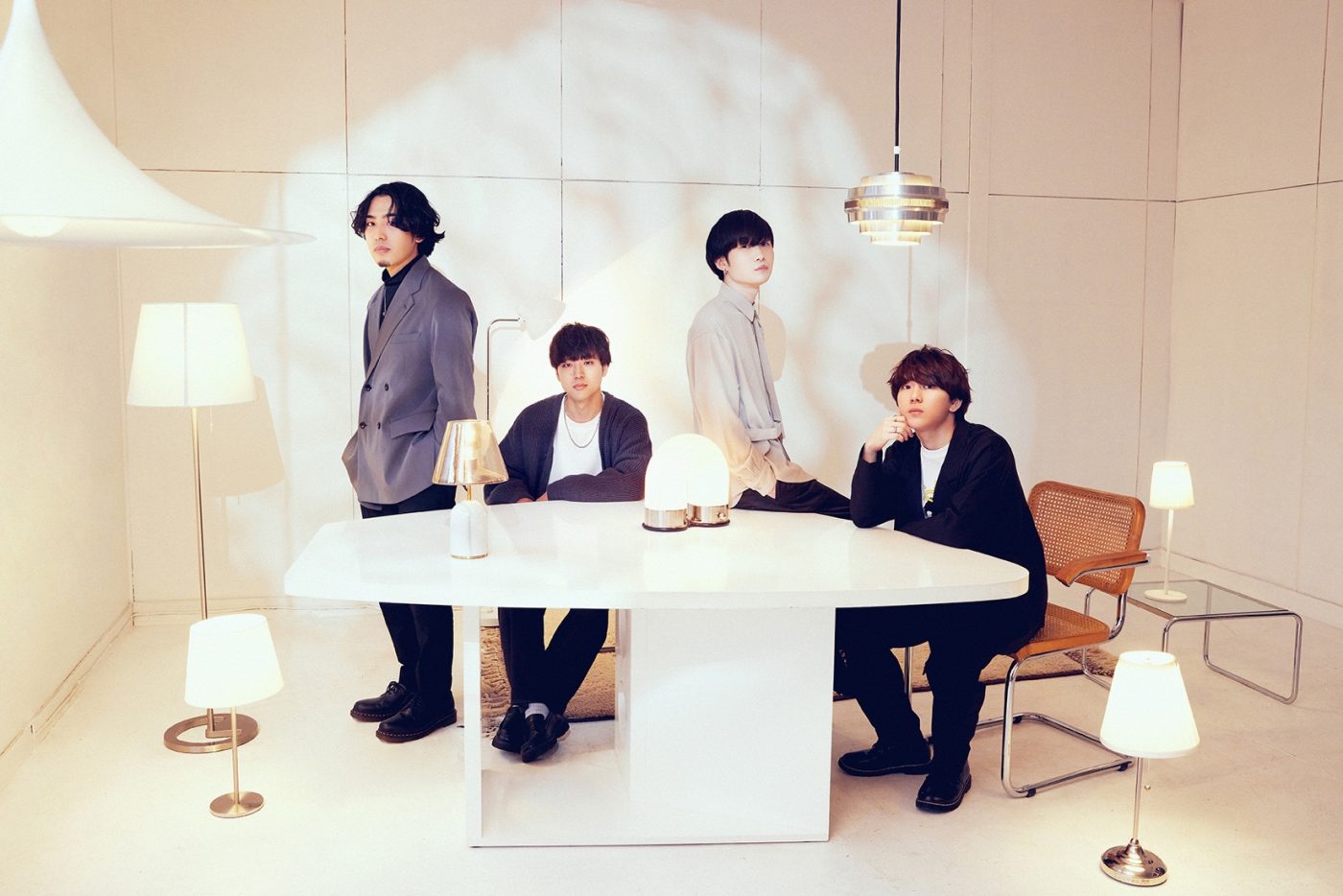 anewhite、4thデジタルシングル「Re act」をリリース＆MV公開