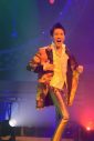 松平健×郷ひろみ、『Mステ』4時間スペシャルで“国民的ぶちアゲサンバメドレー”を披露 - 画像一覧（1/3）