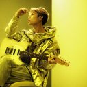 MIYAVI、初のアニメソングカバーアルバムの世界観を示したカラフルな新ビジュアル解禁 - 画像一覧（2/6）
