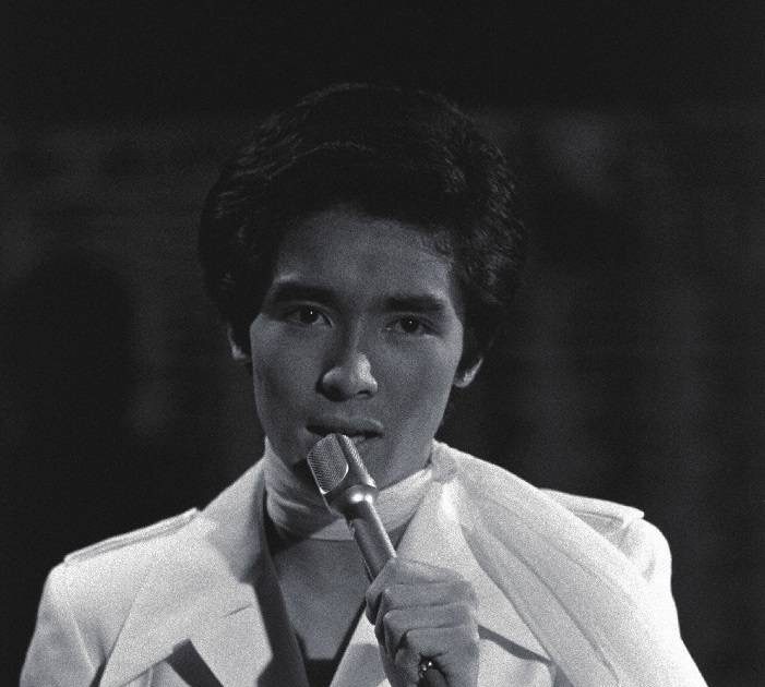 郷ひろみ、伝説の歌番組『夜のヒットスタジオ』全115回の出演シーンで構成された約10時間の映像商品が発売決定 画像一覧(1/7