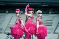 ドラマ『パリピ孔明』、八木莉可子ら演じるアイドルユニットAZALEAの歌唱映像解禁「ボイトレと楽器の練習を頑張りました」 - 画像一覧（1/3）