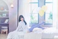 TWICE・MOMO、美脚で“バルーンダンス”する「メディキュット」CM公開！ 姉妹で初出演 - 画像一覧（1/5）