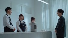 星野源、新発売のコーヒーマシン体験！ プロの抽出レシピに感動＆驚きのWEB限定動画公開 - 画像一覧（2/5）