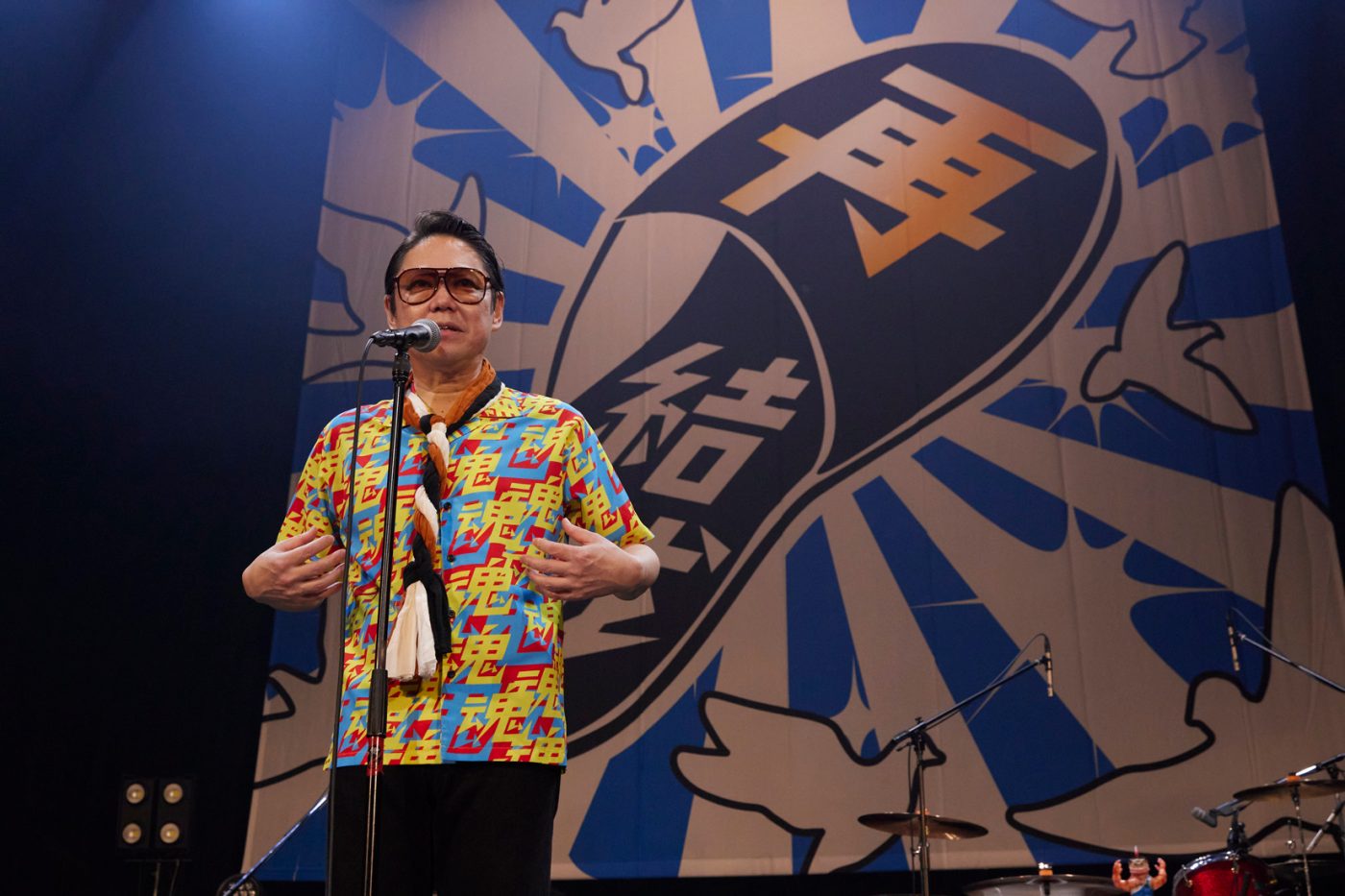 【独占写真】ライブレポート：グループ魂、約1年ぶりのテンション最高潮ワンマン。本人前で披露した新曲「来世は叶姉妹」他何も考えずに笑いまくり、パンクロックで盛り上ったステージ - 画像一覧（18/19）