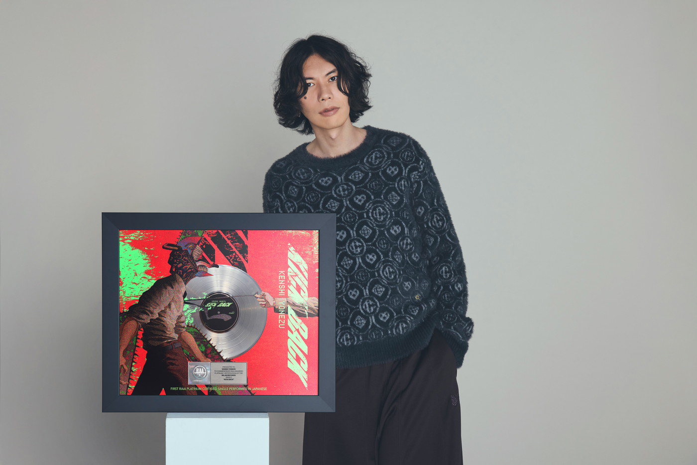 米津玄師「KICK BACK」が全米レコード協会（RIAA）プラチナ認定！日本語詞では史上初の快挙