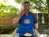 なにわ男子・大橋和也が高さ30センチのかき氷を爆食！ TBS系『まんぷくダービー』本日OA - 画像一覧（5/7）