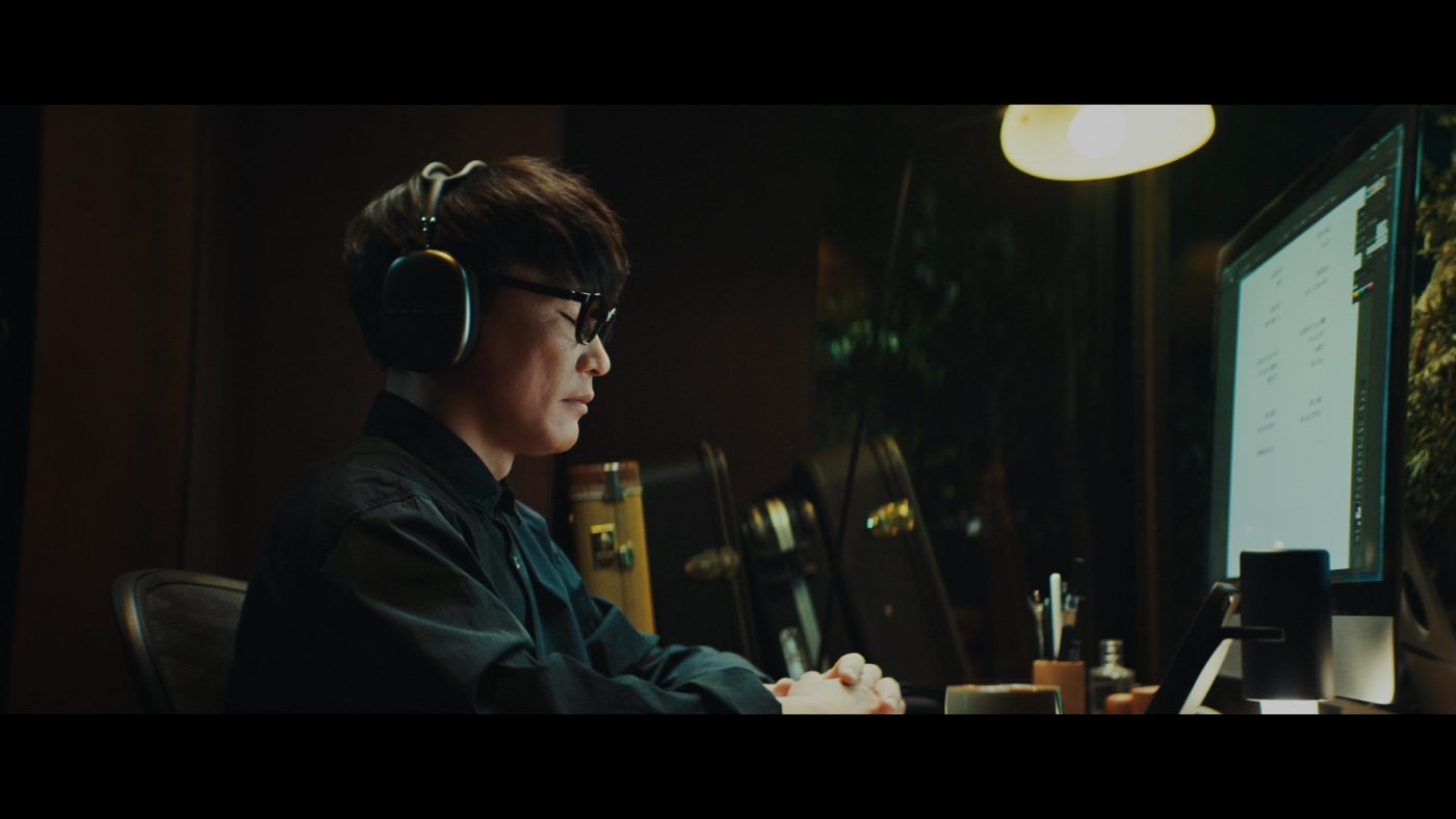 自宅での撮影も！ サカナクション・山口一郎出演、JINS新TVCM公開