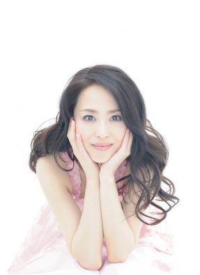 松田聖子、初監督作品『フォークロア2：あの風が吹いた日』の予告編＆場面写真が公開