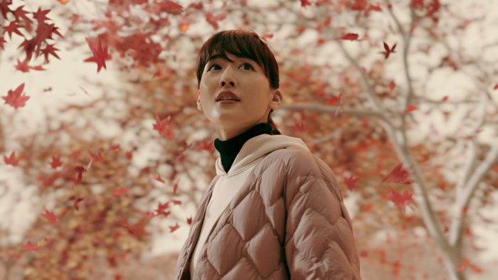 綾瀬はるか出演、ユニクロ新TVCM公開！ 楽曲は桑田佳祐「君にサヨナラを」