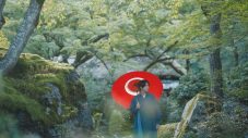 Qyoto、天龍寺 宝厳院と嵐山 渡月橋で撮影された「太陽もひとりぼっち」新MV公開 - 画像一覧（3/4）