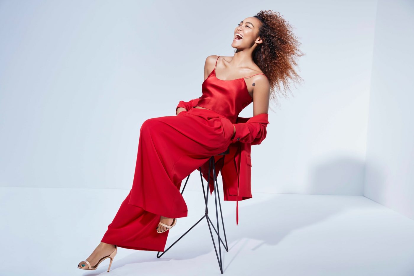 Crystal Kay、ビルボードライブ『Crystal Ｘmas 2021 ～I SING～』開催発表